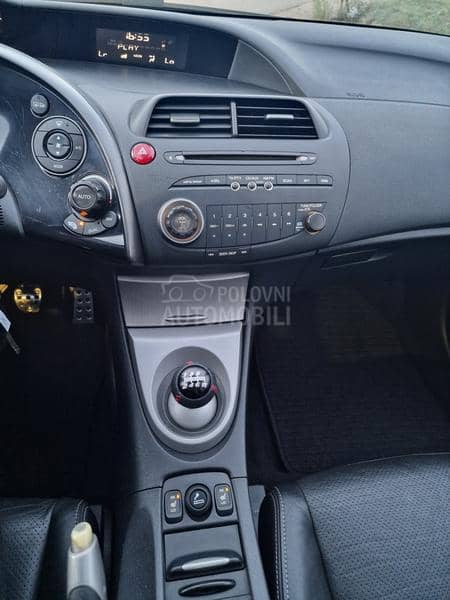 Honda Civic 1.8 P.A.N.O.R.A.M.A