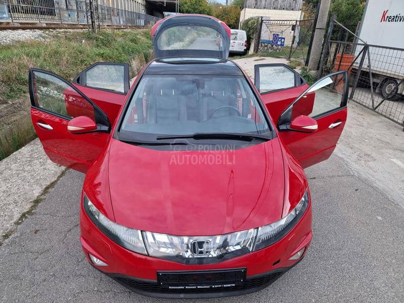 Honda Civic 1.8 P.A.N.O.R.A.M.A