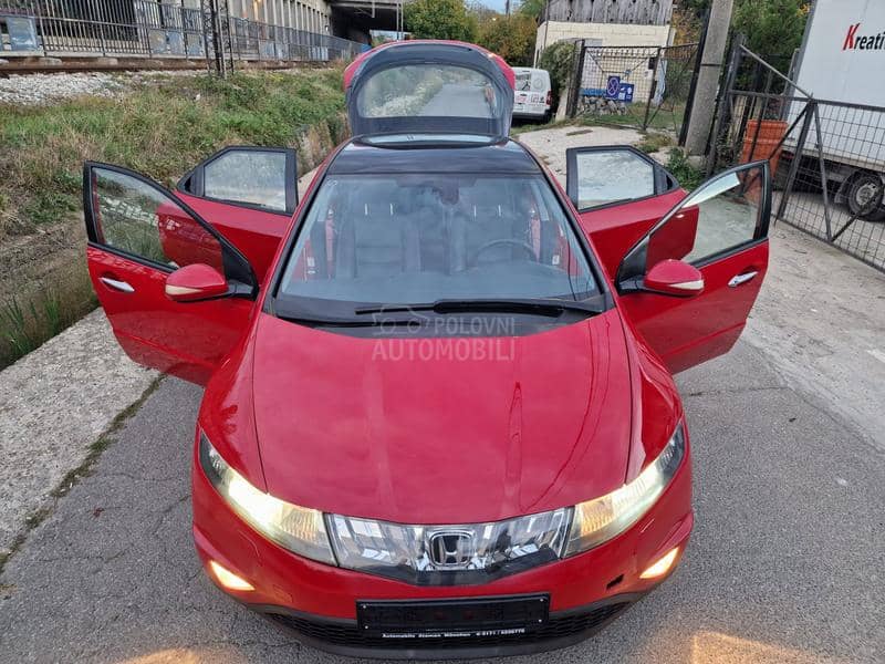 Honda Civic 1.8 P.A.N.O.R.A.M.A