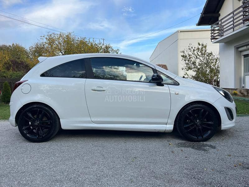 Opel Corsa D 1.3cdti / N.A.V.I Opel Corsa D 1.3cdti / N.A.V.I