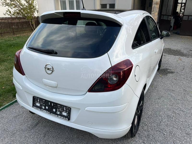 Opel Corsa D 1.3cdti / N.A.V.I Opel Corsa D 1.3cdti / N.A.V.I