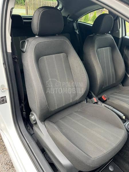 Opel Corsa D 1.3cdti / N.A.V.I Opel Corsa D 1.3cdti / N.A.V.I