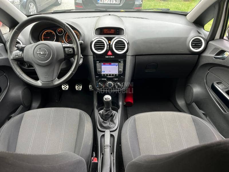 Opel Corsa D 1.3cdti / N.A.V.I Opel Corsa D 1.3cdti / N.A.V.I