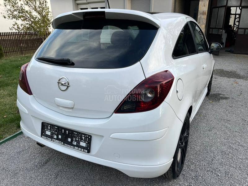 Opel Corsa D 1.3cdti / N.A.V.I Opel Corsa D 1.3cdti / N.A.V.I