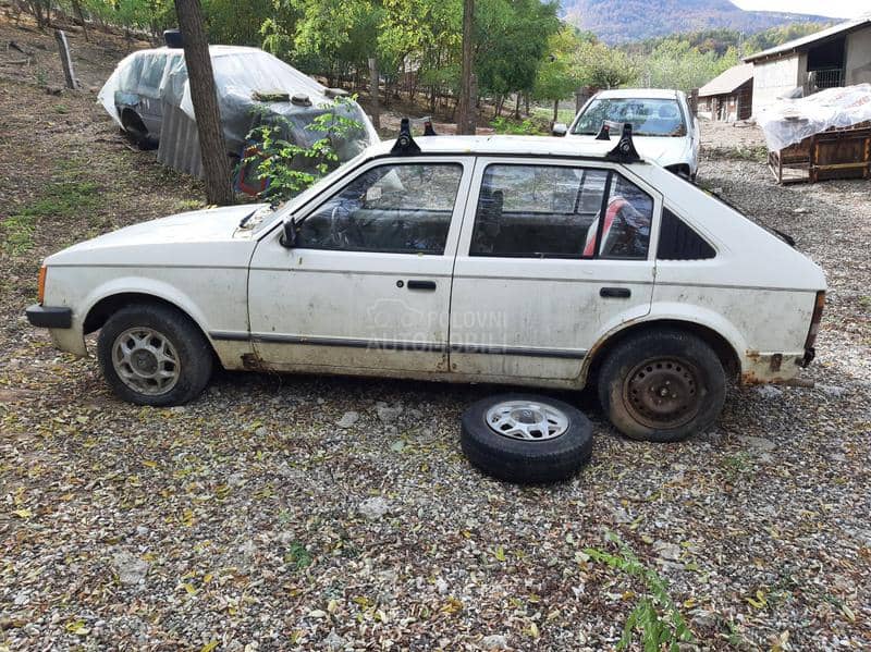 Opel Kadett 1.3