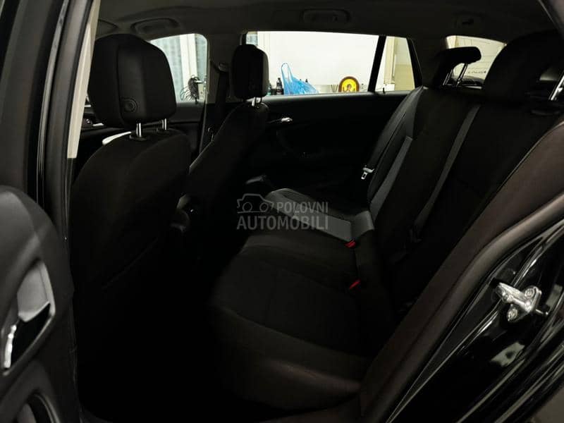 Opel Insignia 2.0 cdti