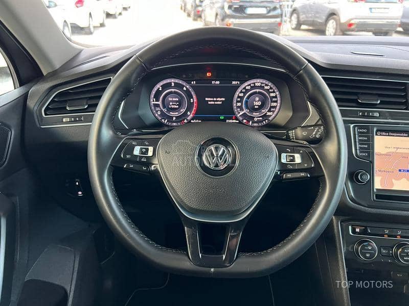 Volkswagen Tiguan LED/PANO/VIRTUAL Volkswagen Tiguan LED/PANO/VIRTUAL