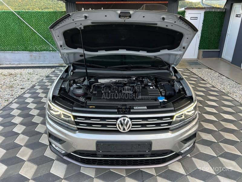 Volkswagen Tiguan LED/PANO/VIRTUAL Volkswagen Tiguan LED/PANO/VIRTUAL