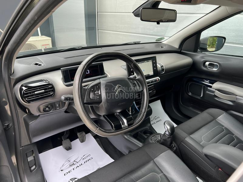 Citroen C4 Cactus  Citroen C4 Cactus