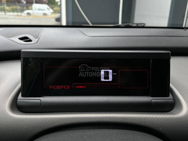 Citroen C4 Cactus  Citroen C4 Cactus