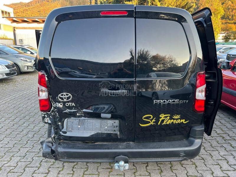 Toyota Proace City 