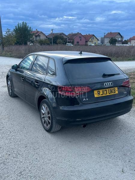 Kompletan auto u delovima