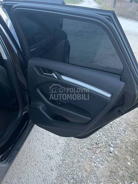 Kompletan auto u delovima