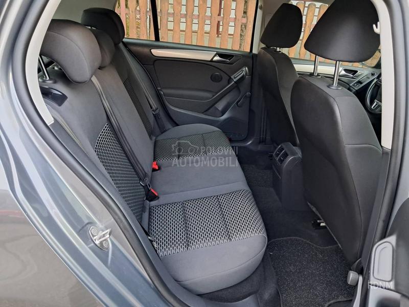 Volkswagen Golf 6 1.6 TDI/NAV