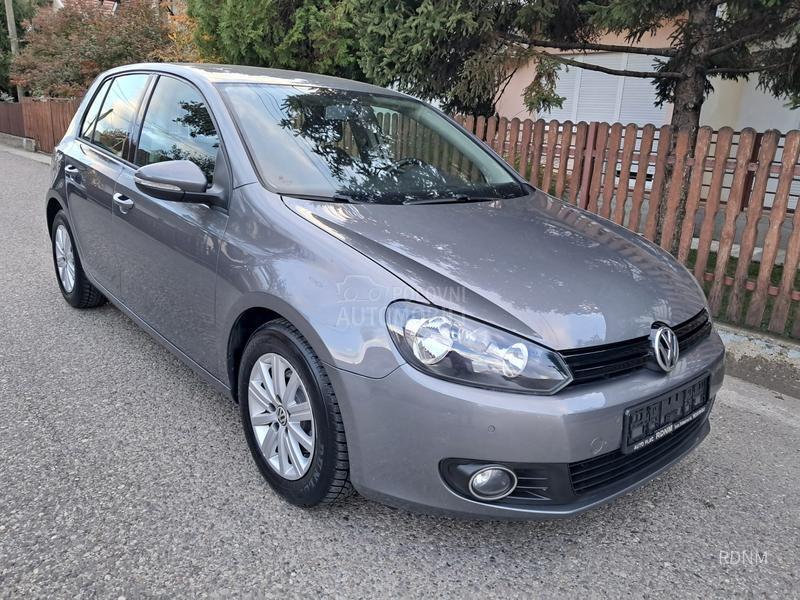 Volkswagen Golf 6 1.6 TDI/NAV