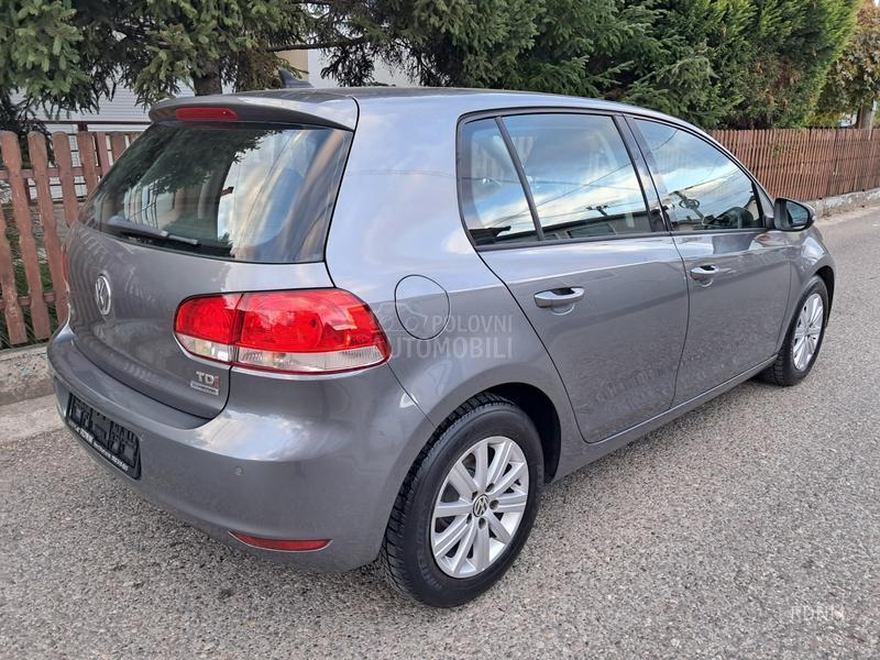 Volkswagen Golf 6 1.6 TDI/NAV