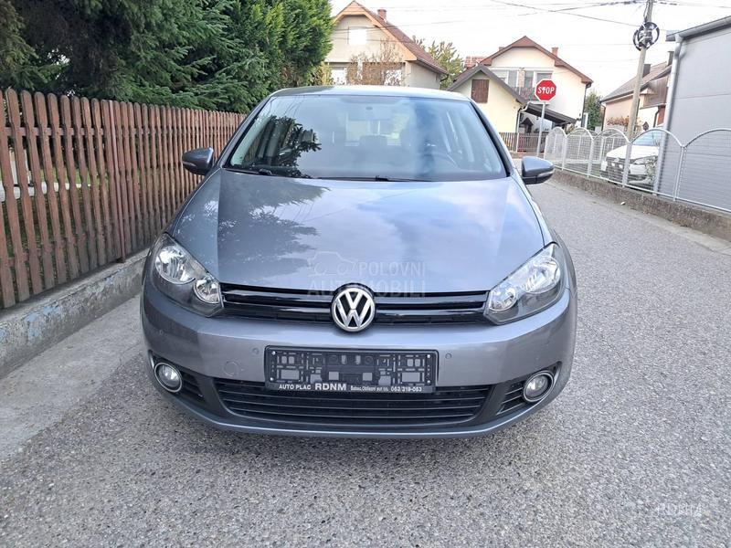Volkswagen Golf 6 1.6 TDI/NAV