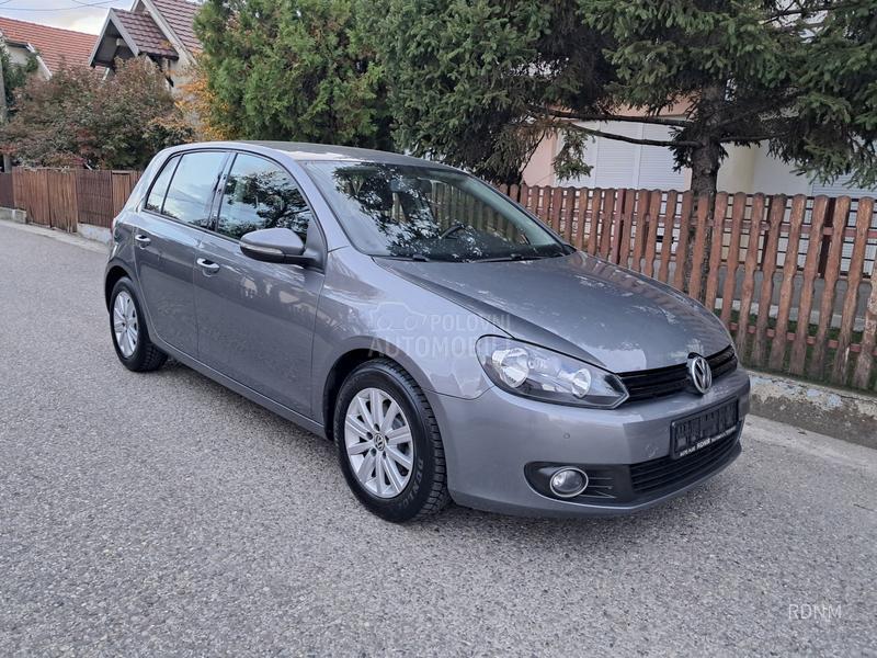 Volkswagen Golf 6 1.6 TDI/NAV