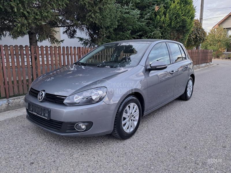 Volkswagen Golf 6 1.6 TDI/NAV