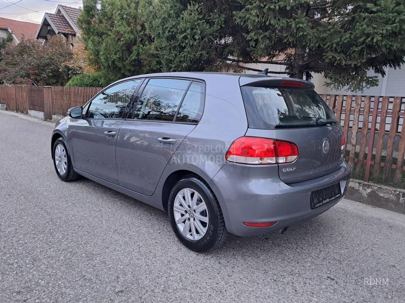 Volkswagen Golf 6 1.6 TDI/NAV