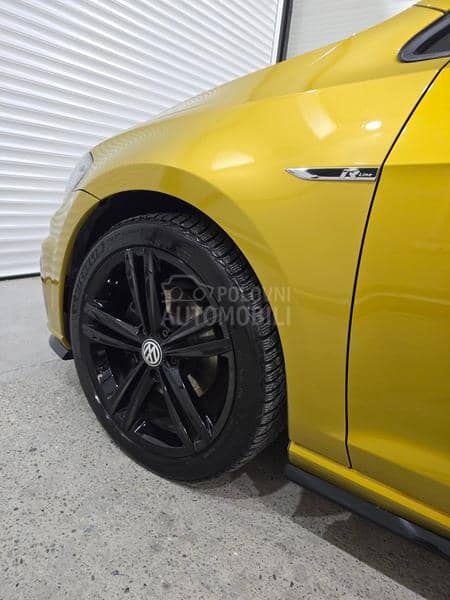 Volkswagen Golf 7 GOLF 7.5 R LINE
