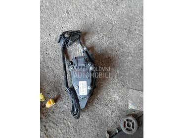 Pedala gasa za Renault Clio od 2001. do 2007. god.