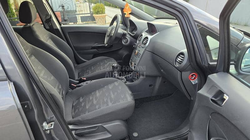 Opel Corsa D 1.2 Opel Corsa D 1.2
