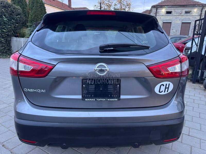 Nissan Qashqai 1.2 BEN ŠVAJ NOV
