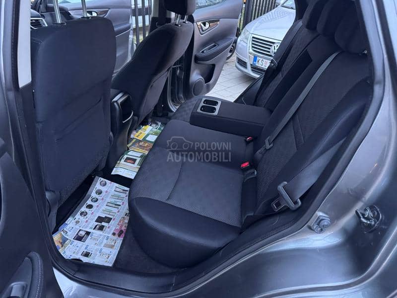 Nissan Qashqai 1.2 BEN ŠVAJ NOV