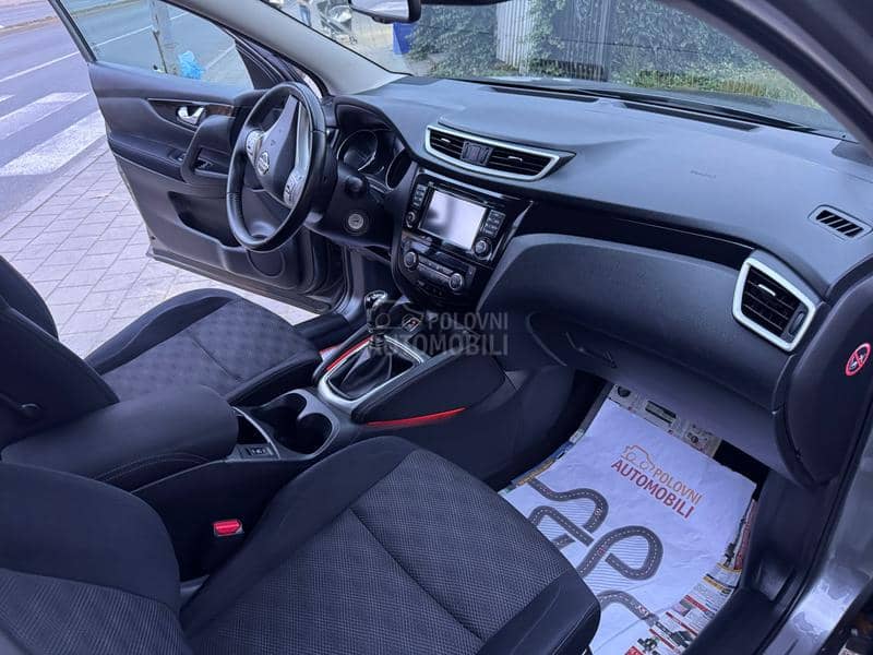 Nissan Qashqai 1.2 BEN ŠVAJ NOV