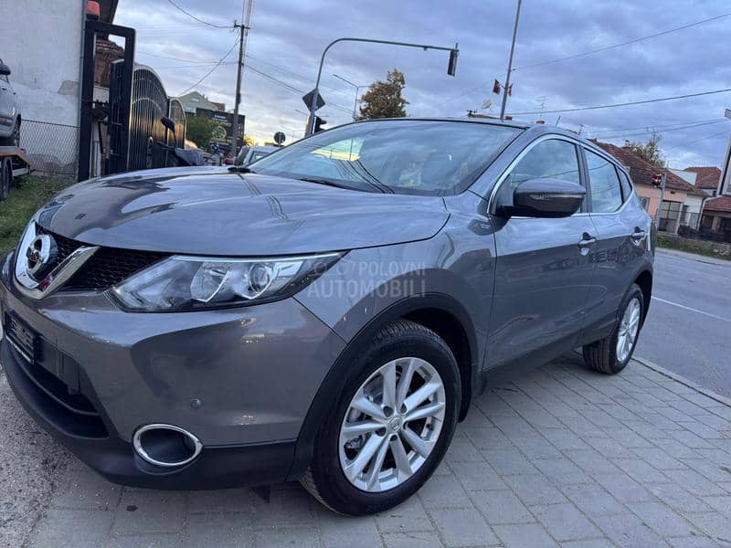 Nissan Qashqai 1.2 BEN ŠVAJ NOV