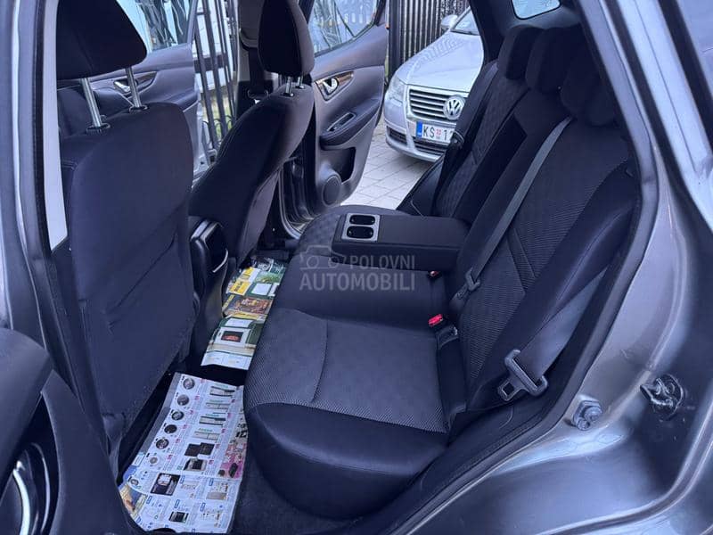 Nissan Qashqai 1.2 BEN ŠVAJ NOV