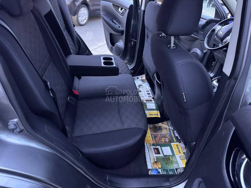 Nissan Qashqai 1.2 BEN ŠVAJ NOV