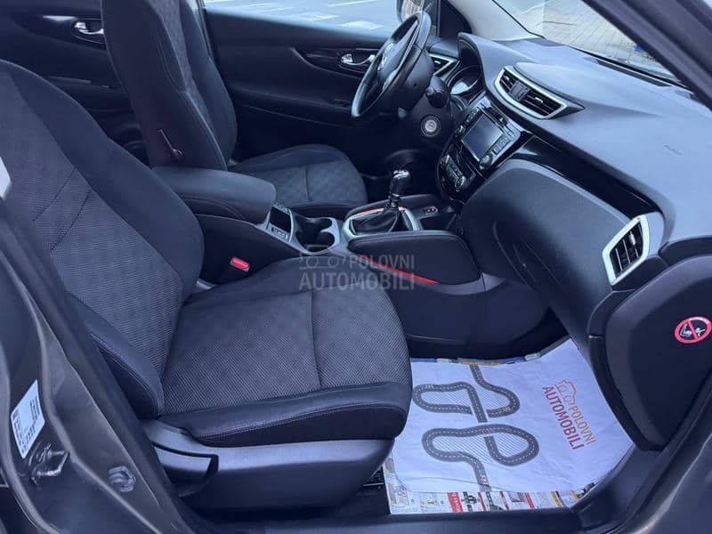 Nissan Qashqai 1.2 BEN ŠVAJ NOV