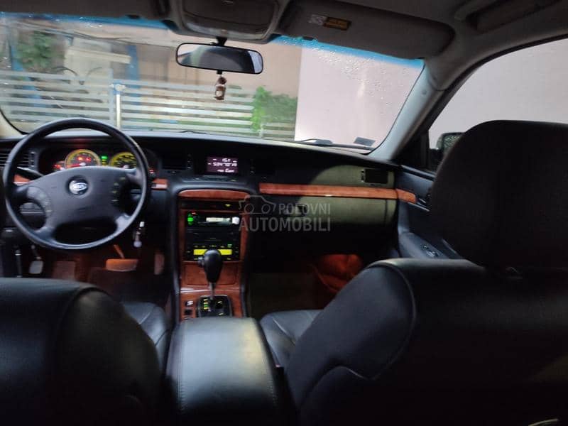 Kia Opirus V6