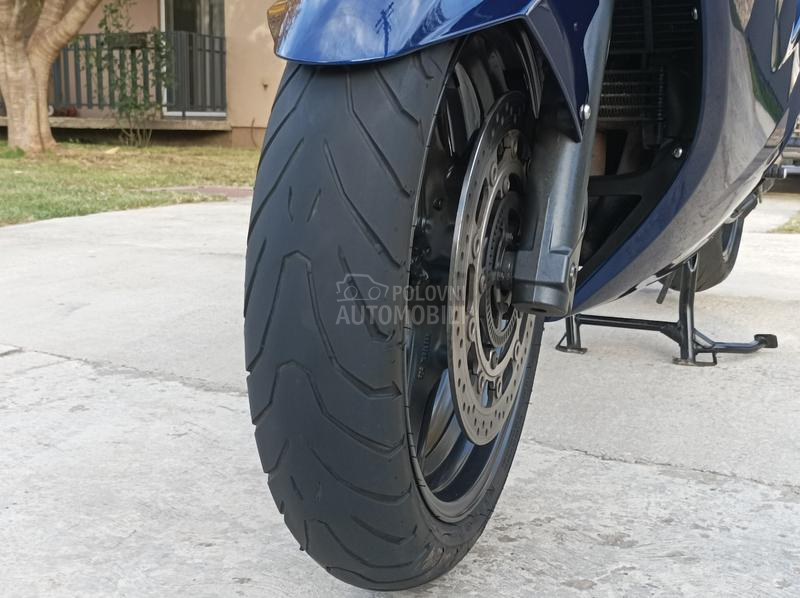 Triumph Sprint GT 1050 ABS