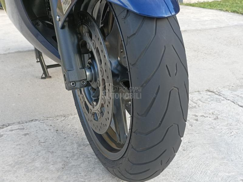 Triumph Sprint GT 1050 ABS