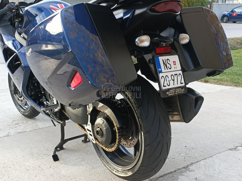 Triumph Sprint GT 1050 ABS