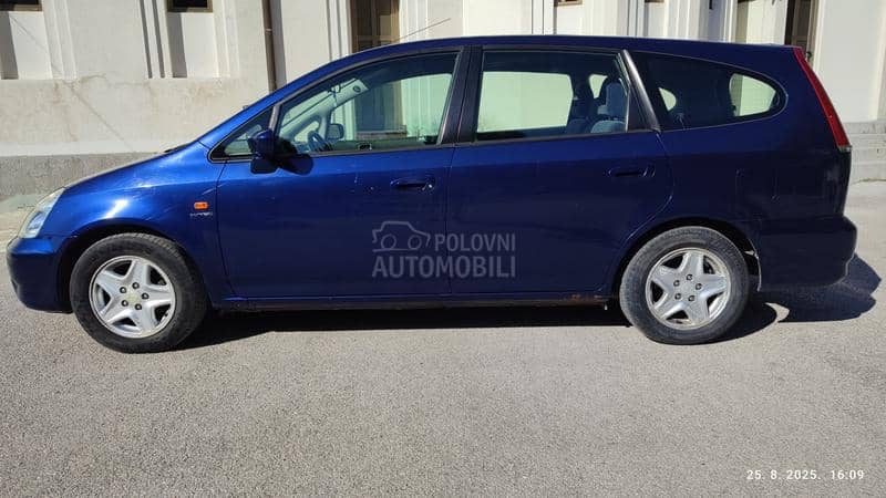 Honda Stream 2.0 V-tec