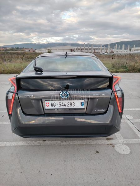 Toyota Prius C H