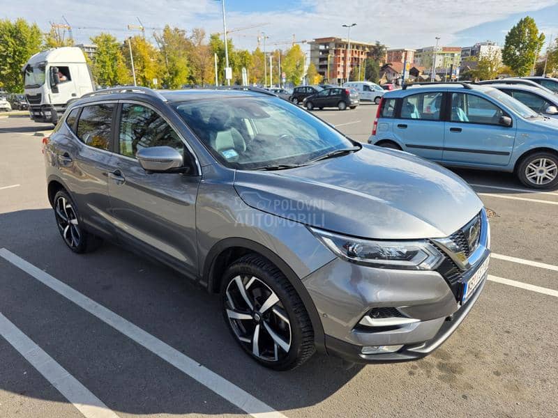 Nissan Qashqai 1.2 TEKNA F.ULL PANO