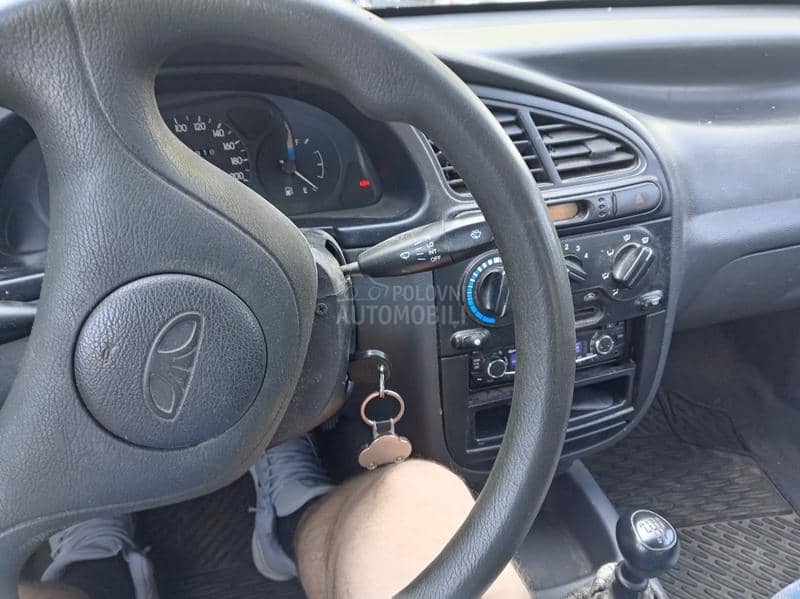 Daewoo Lanos 1.5