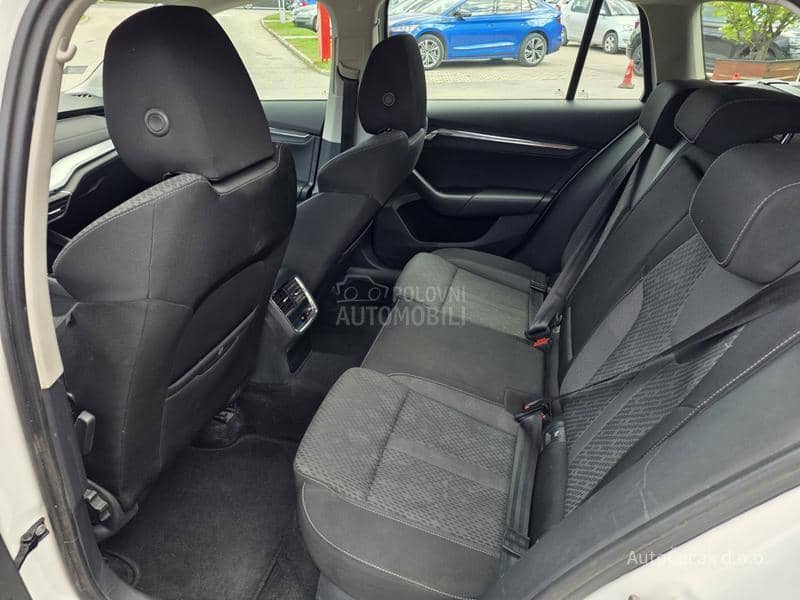 Škoda Octavia 2.0 TDI DSG STYLE