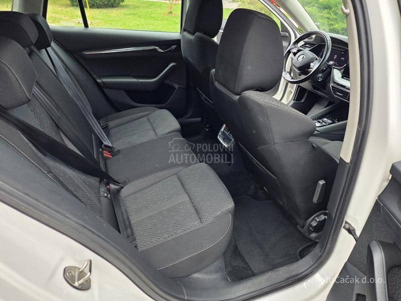 Škoda Octavia 2.0 TDI DSG STYLE