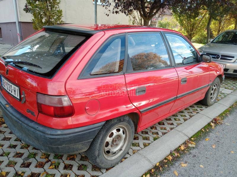 Opel Astra F 1.4