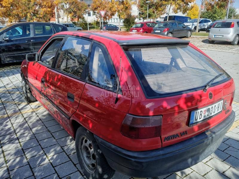 Opel Astra F 1.4