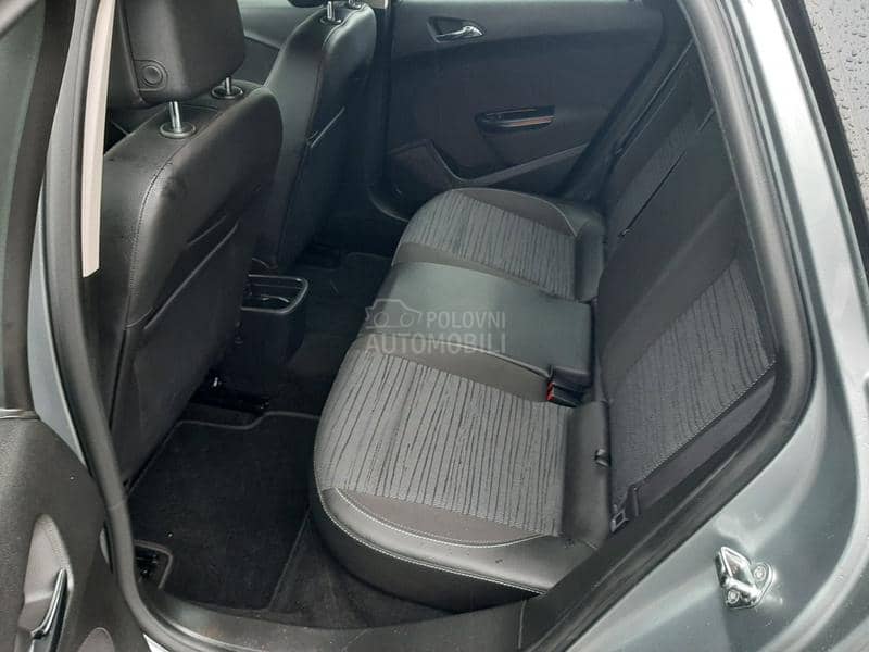 Opel Astra J 1,7 cdti / RESTYLING