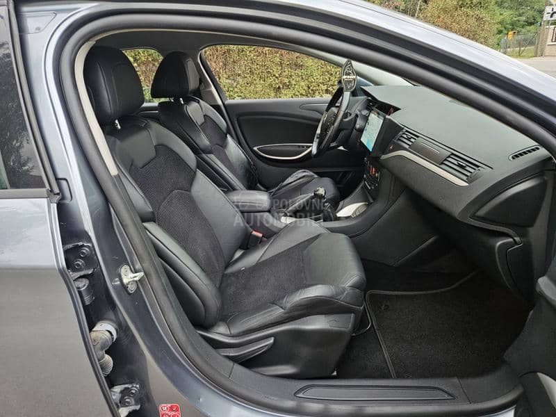 Citroen C5 2.0HDi Opr ema T O P Citroen C5 2.0HDi Opr ema T O P
