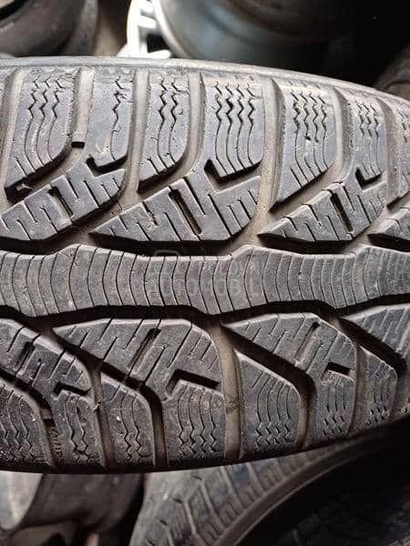 Kleber 185/60 R15 Zimska