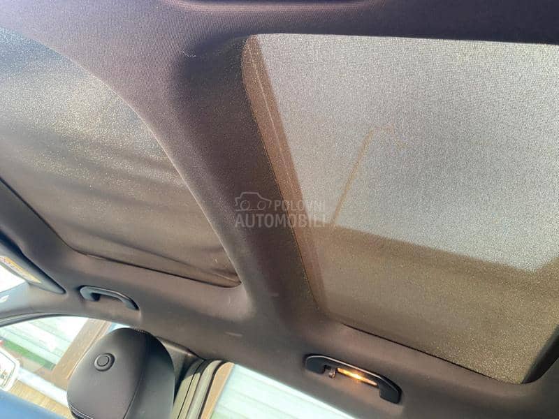 Mercedes Benz GLA 200 